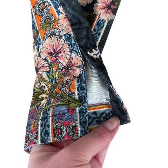Johnny Was Biya Printed Multicolor Viva Croppes Twill Jeans Pants - Picture 11 of 12